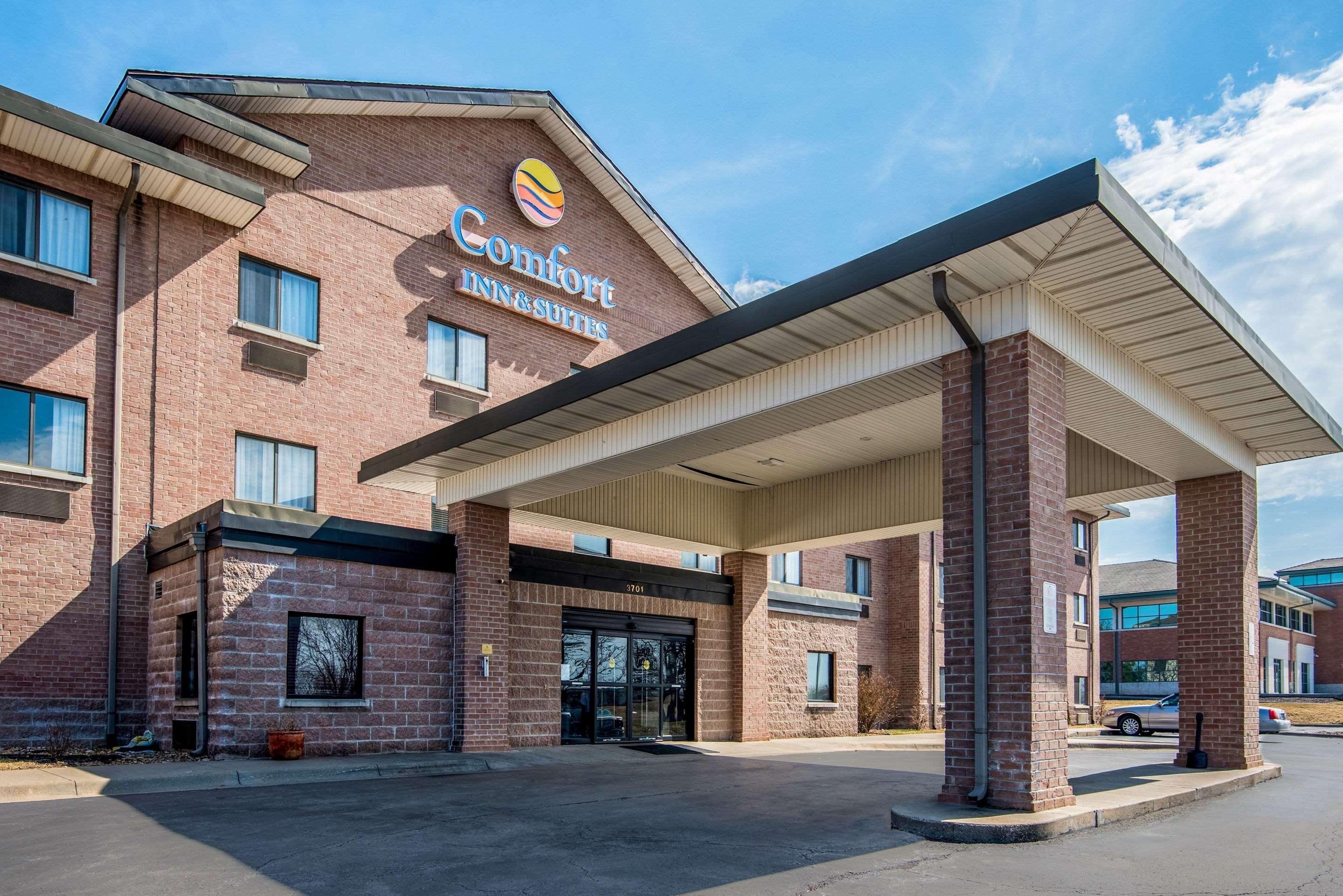 Comfort Inn & Suites Lees Summit - Kansas City Екстер'єр фото